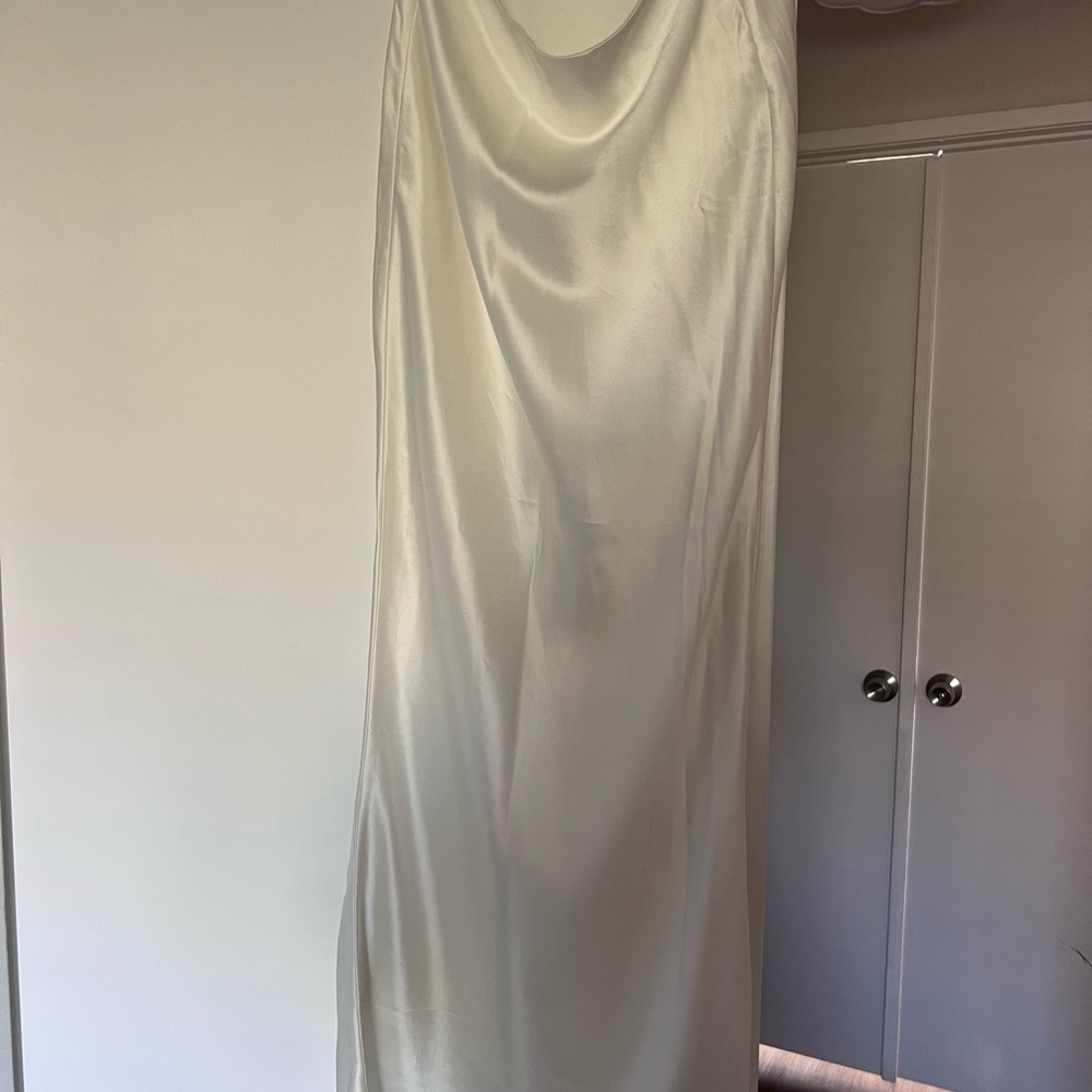 House of CB Sydel Bias Cut Satin Maxi Skirt - Picture 5 of 5
